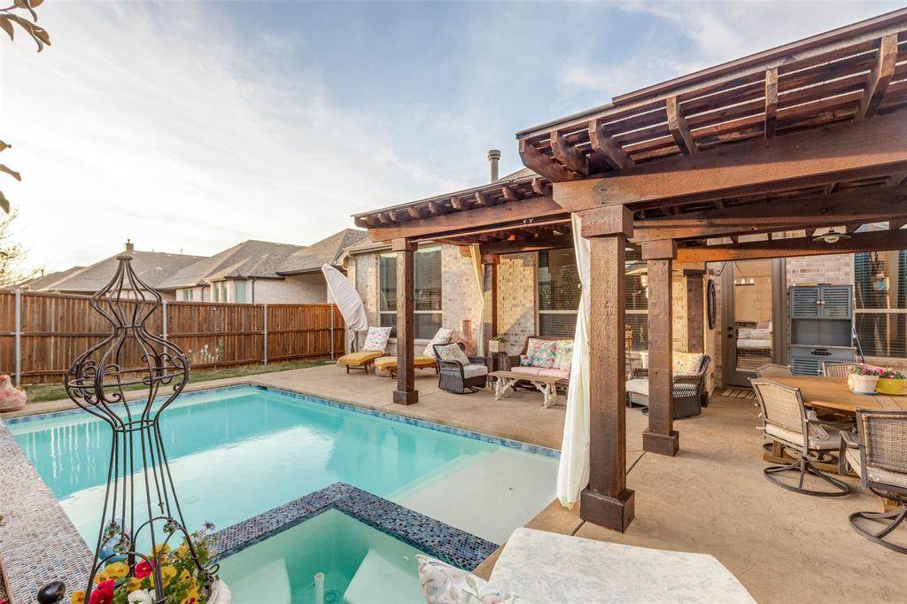 1629 Carnation Street - Photo 1