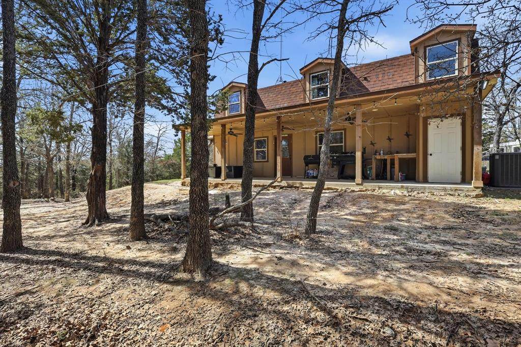 2119 County Road 2585 - Photo 1
