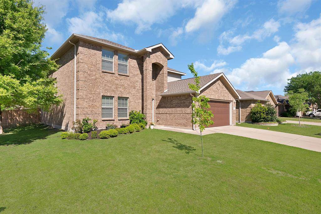 5212 Bluewater Drive - Photo 1