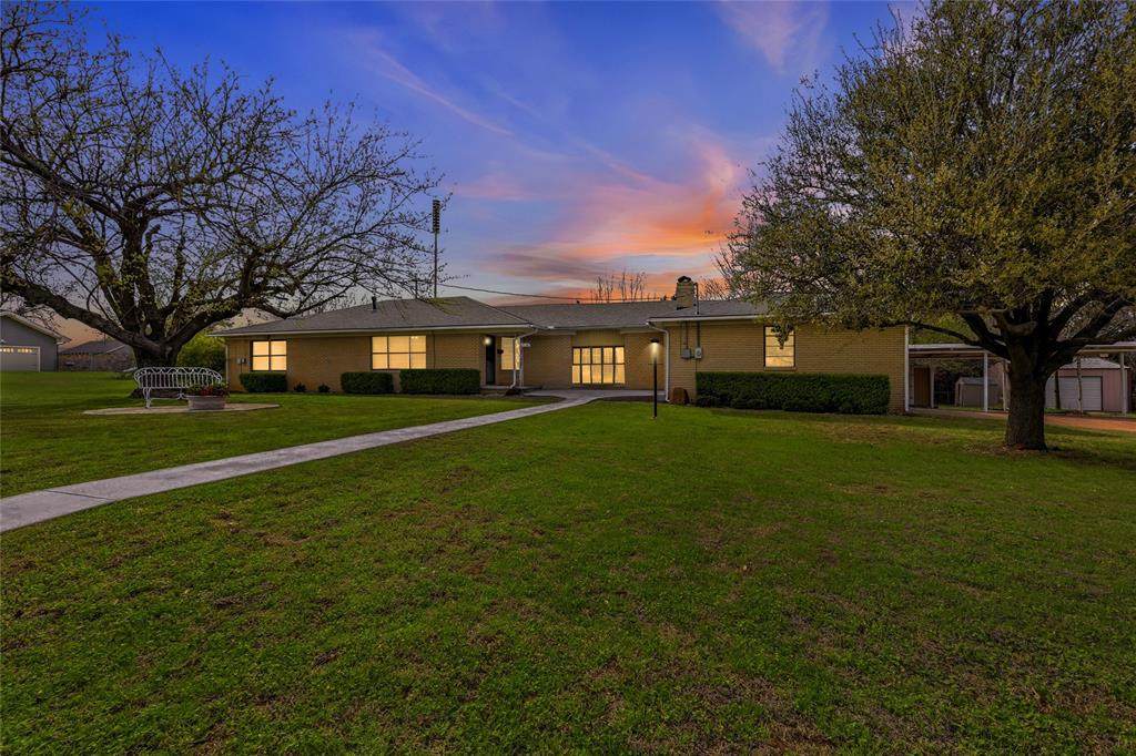 1106 Central Avenue - Photo 1