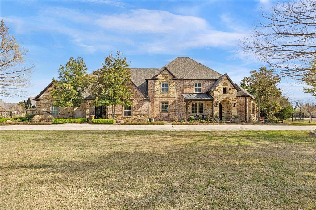 161 Ridgemont Drive - Photo 1