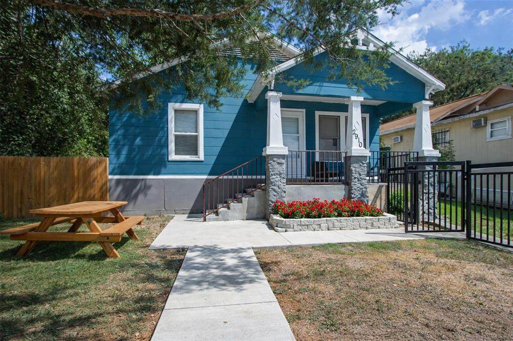 2910 20th Street - Photo 1
