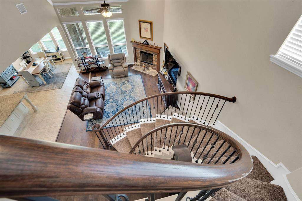 409 Brookdale Drive - Photo 1