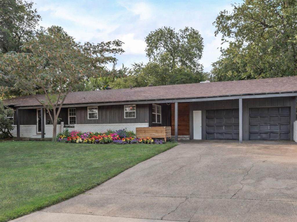 6555 Calmont Avenue - Photo 1