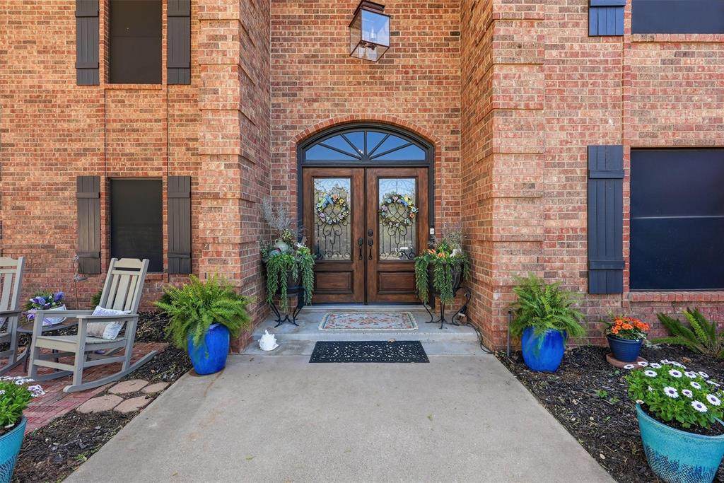 5107 Largo Drive - Photo 1