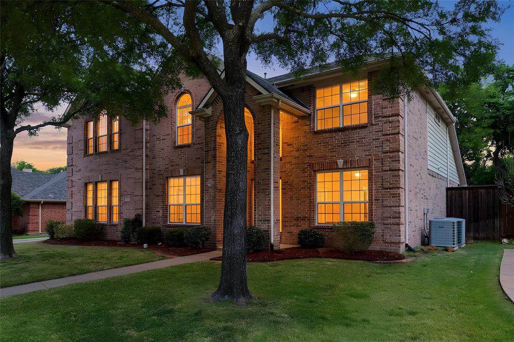 3905 Park Wood Drive - Photo 1