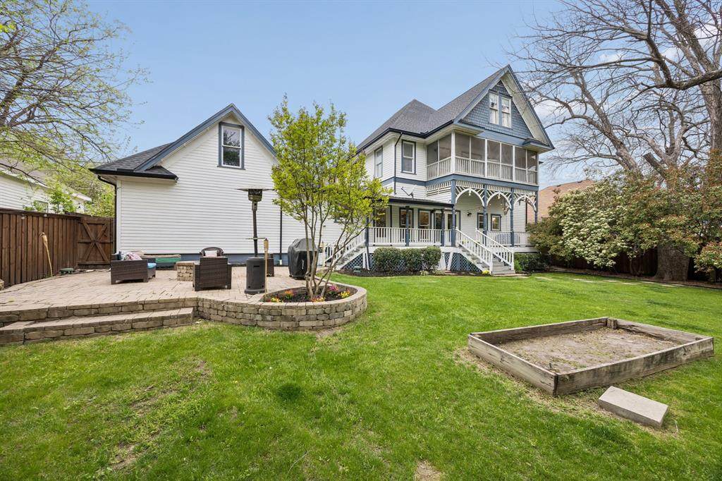 610 Church Street - Photo 1