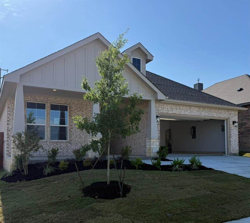 837 Elmstead Drive - Photo 1
