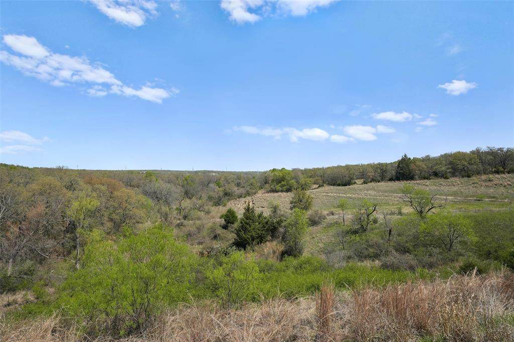 2202 County Road 3657 - Photo 1