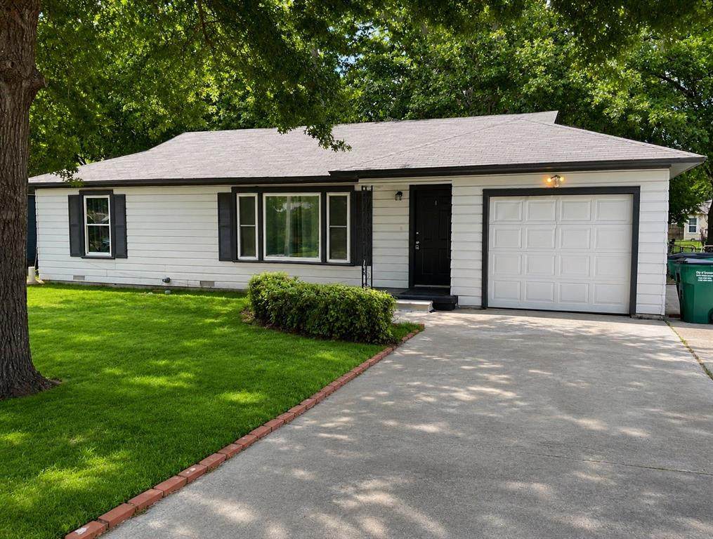1109 Howeth Street - Photo 1