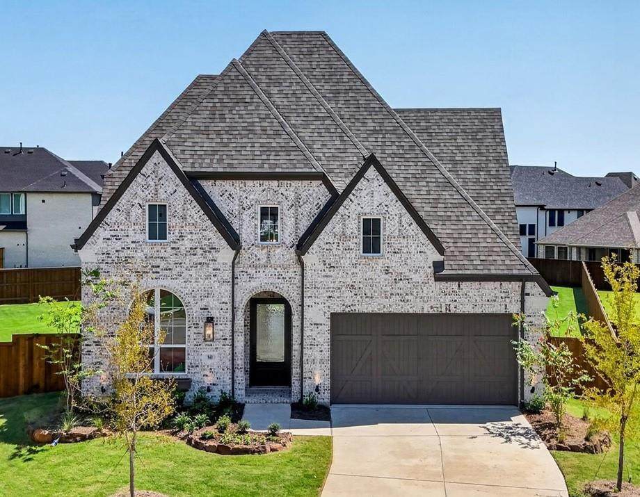 840 Heatherbrook Drive - Photo 1