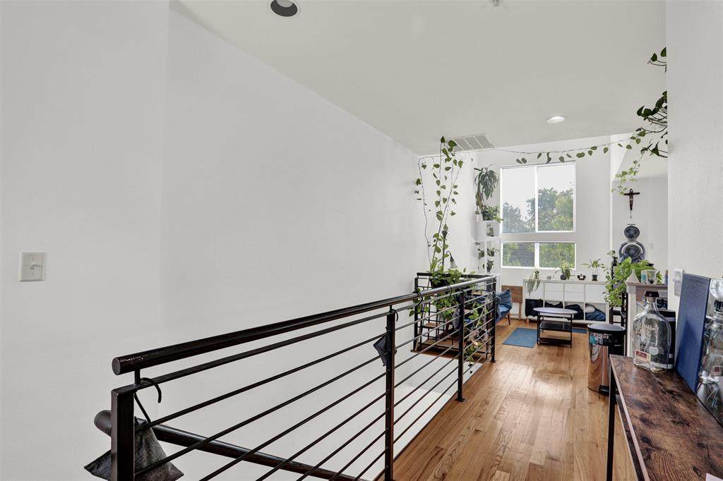 107 Merrill Avenue - Photo 1