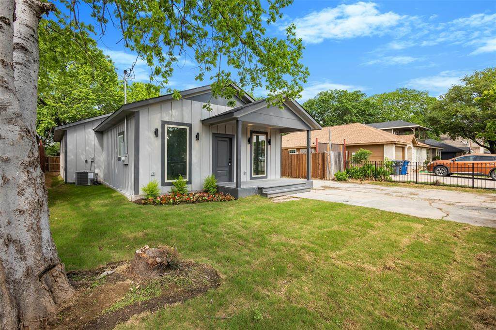715 Ezekial Avenue - Photo 1
