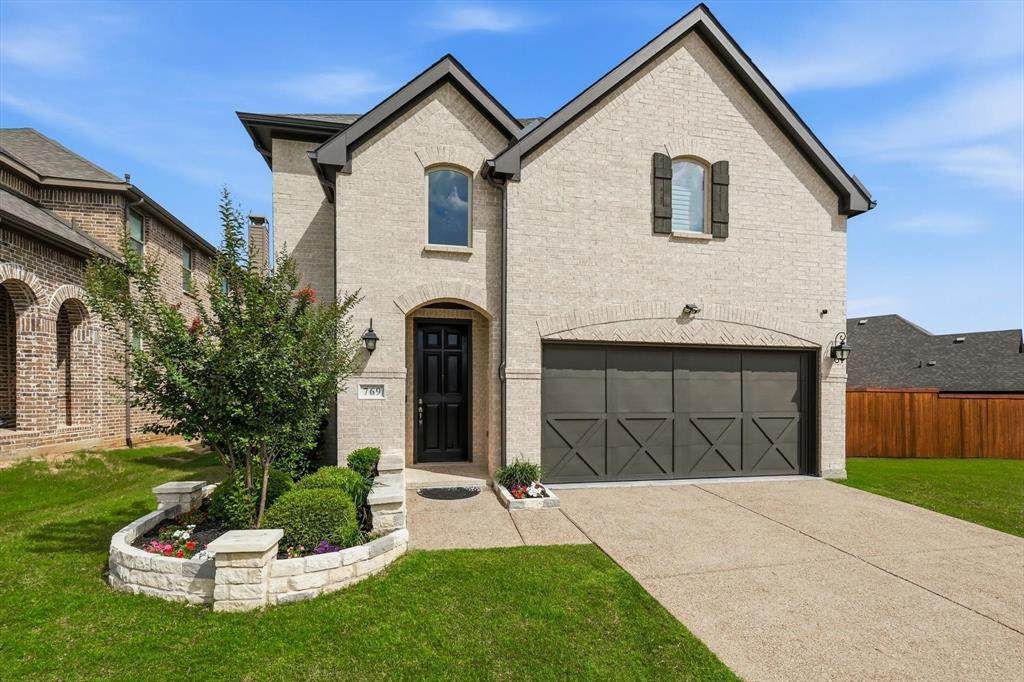 769 Lady Tessala Avenue - Photo 1
