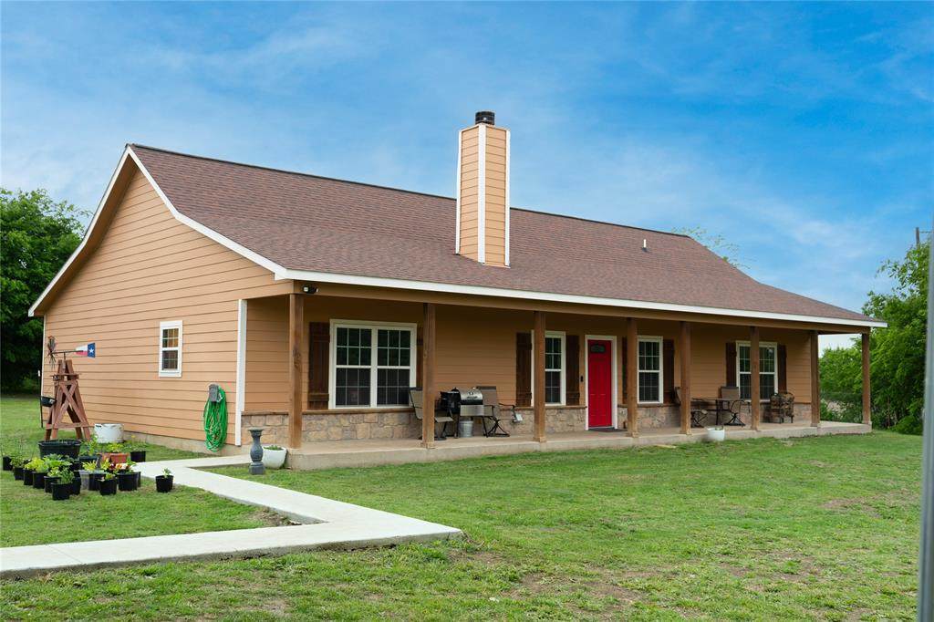 10609 County Road 913 - Photo 1