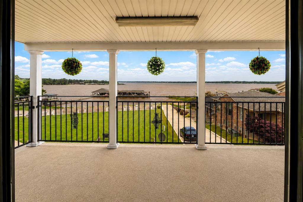 5724 Marina Bay Drive - Photo 1