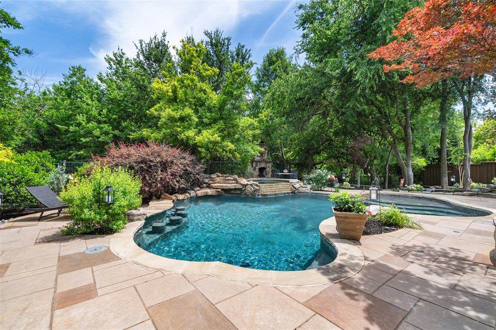 1097 Limestone Court - Photo 1
