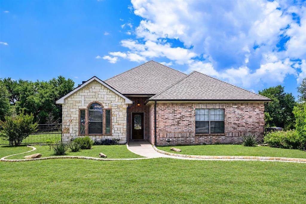 131 Avalon Drive - Photo 1