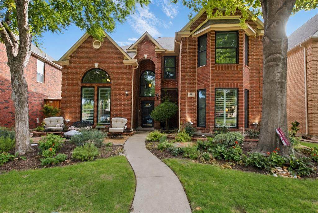 701 Nottingham Drive - Photo 1