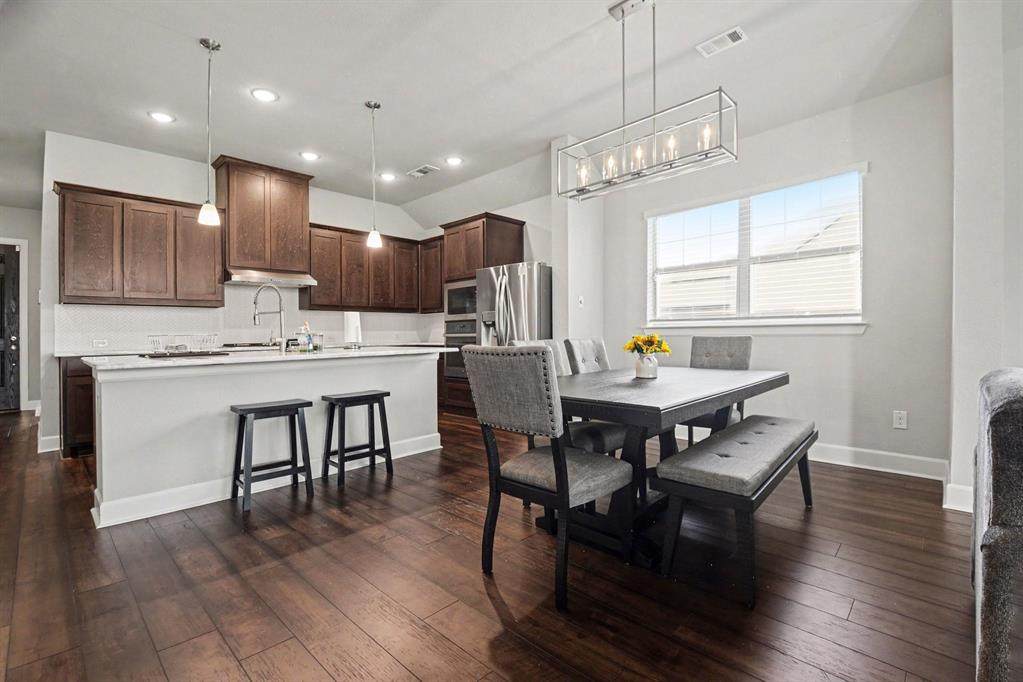 1425 Eclipse Road - Photo 1