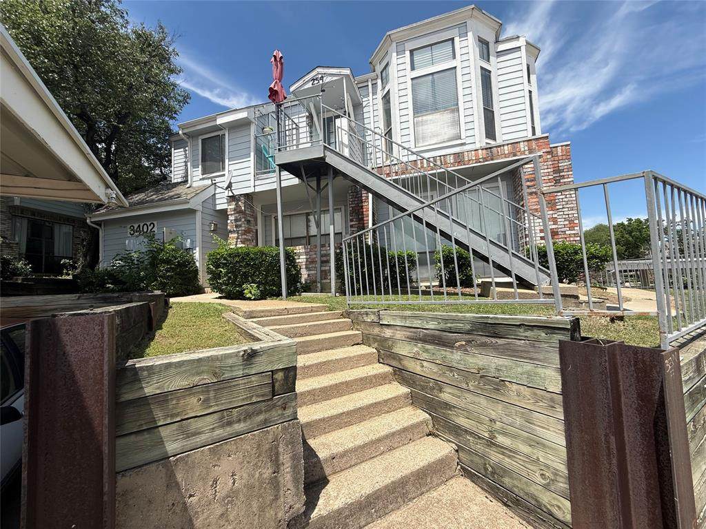 3402 Country Club Drive - Photo 1