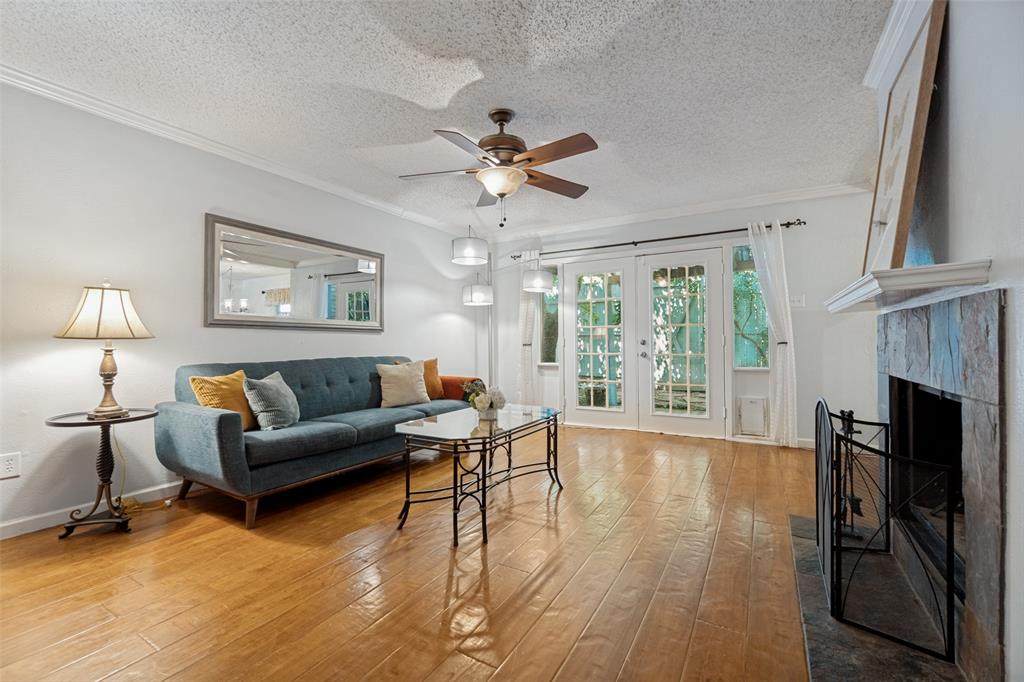 7452 Northwest Highway - Photo 1