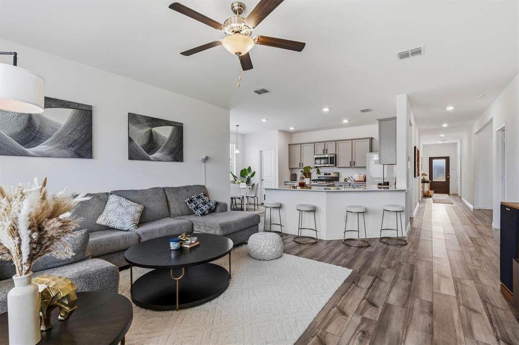 3021 Riddler Way - Photo 1
