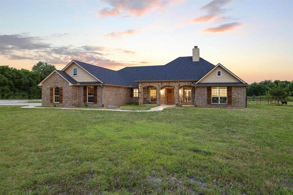 460 County Road 4421 - Photo 1