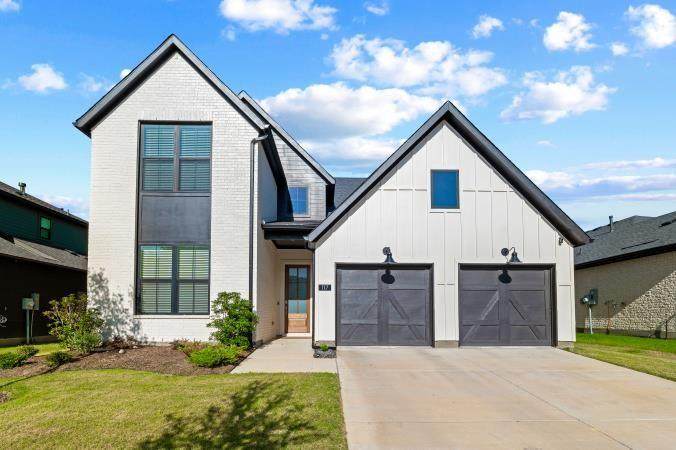 117 Paxton Circle - Photo 1
