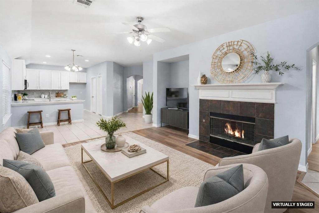 1711 Buckthorne Drive - Photo 1