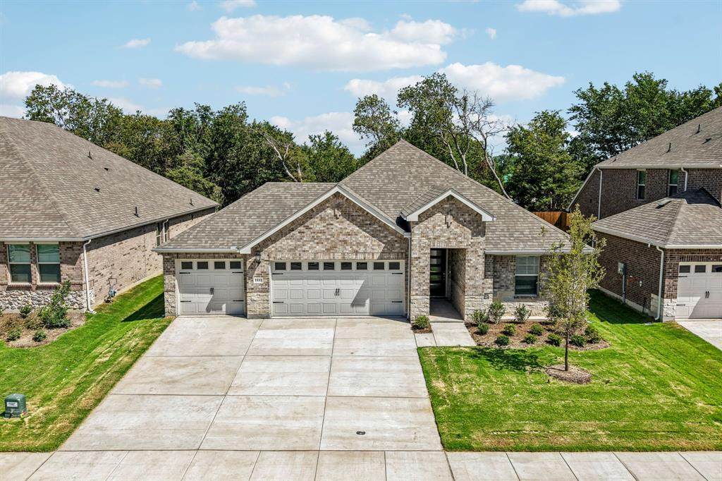 1533 Shenandoah Trail - Photo 1