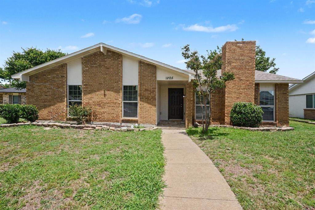 1205 Crestwood Court - Photo 1