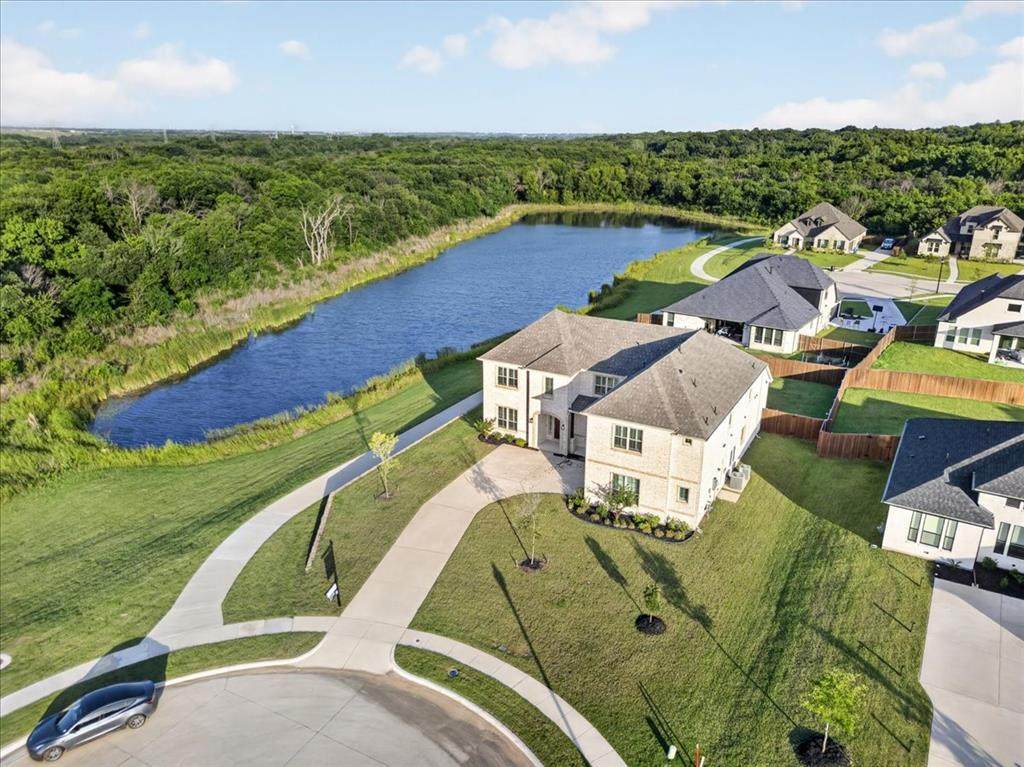 552 Stardust Lane - Photo 1