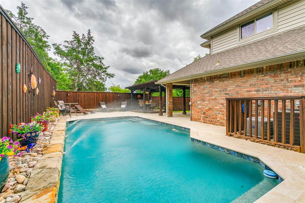 102 Sunday Haus Lane - Photo 1