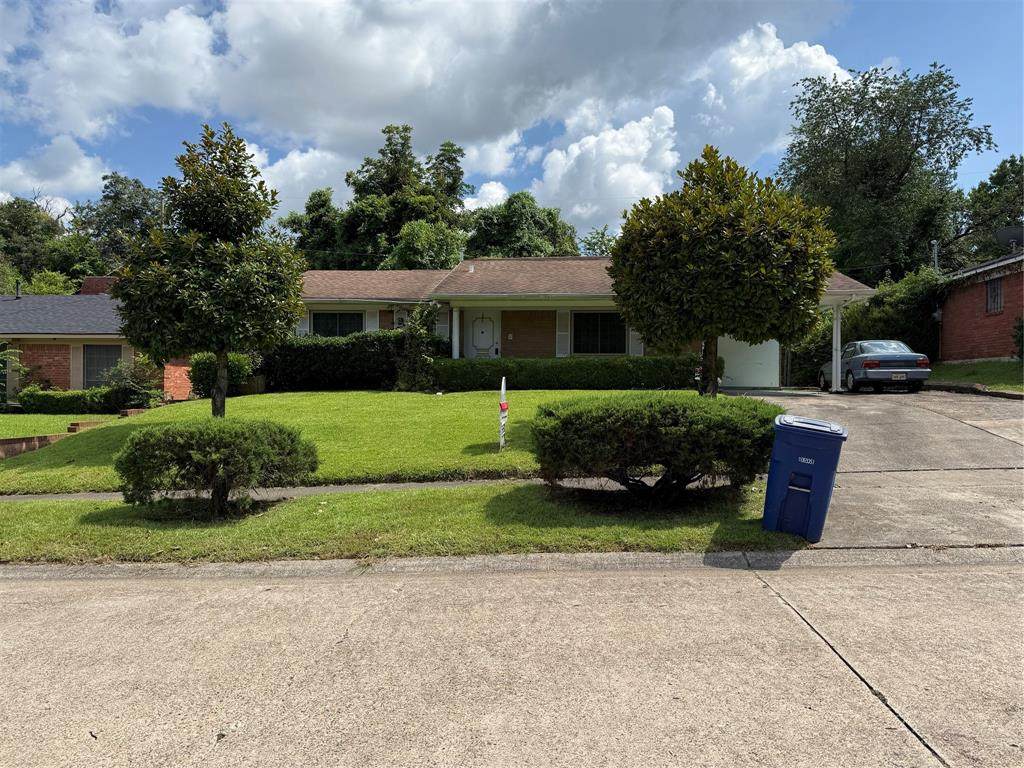 3113 Logan Street - Photo 1