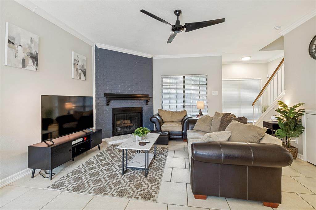 9910 Royal Lane - Photo 1