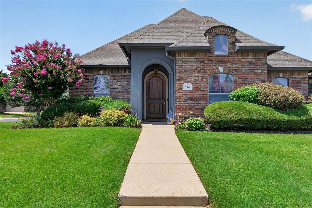 750 Hackberry Drive - Photo 1