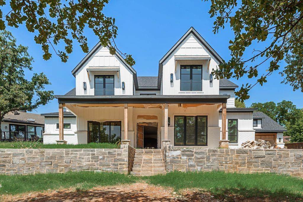 7 Horseshoe Drive - Photo 1