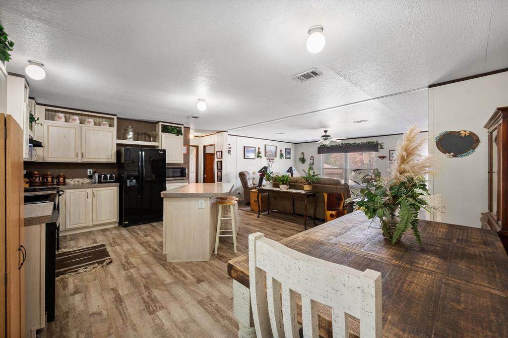 202 3rd Street - Photo 1