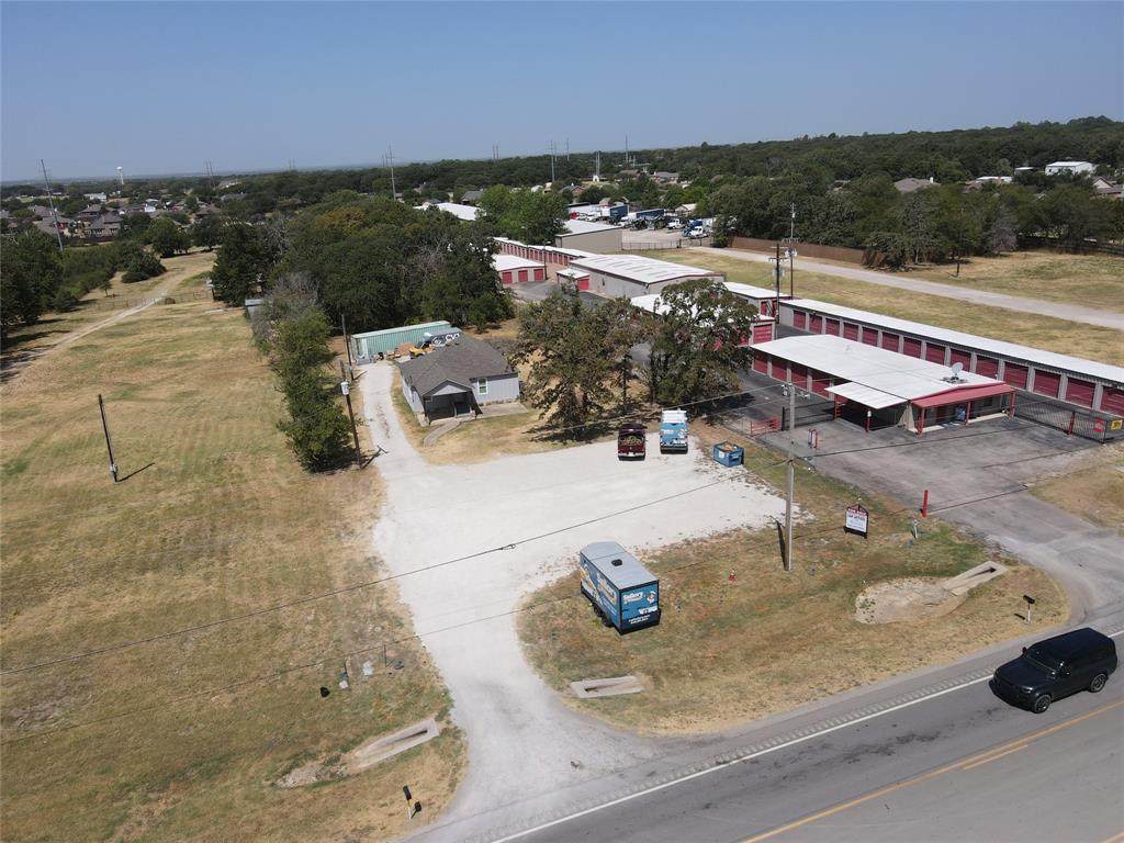 5049 Us 377 - Photo 1