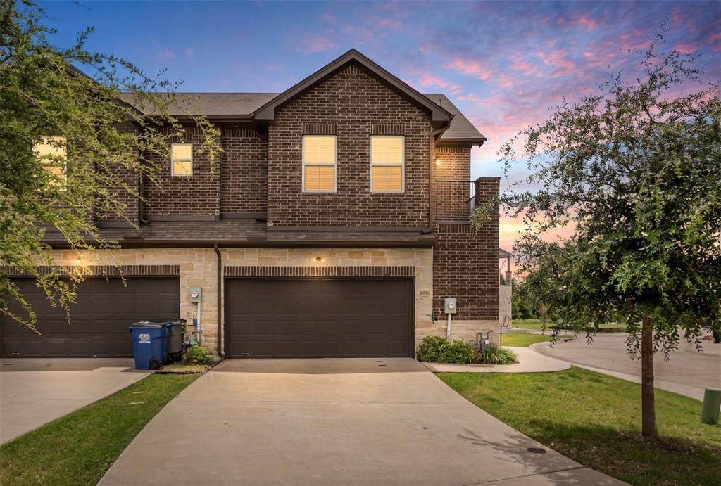 2404 Acorn Court - Photo 1