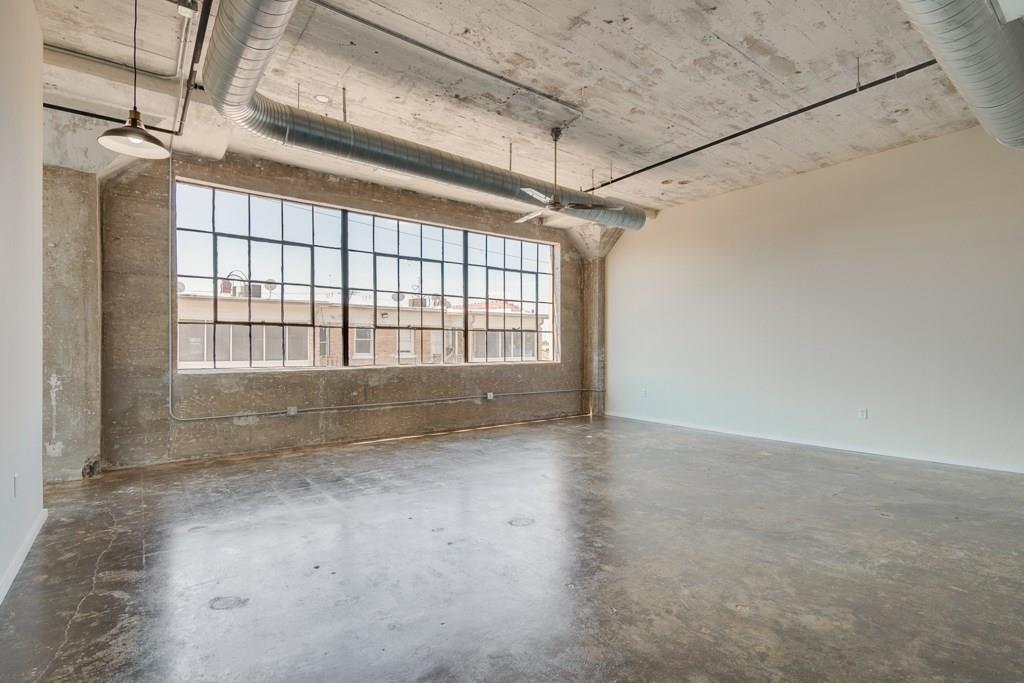 120 St. Louis Avenue - Photo 1