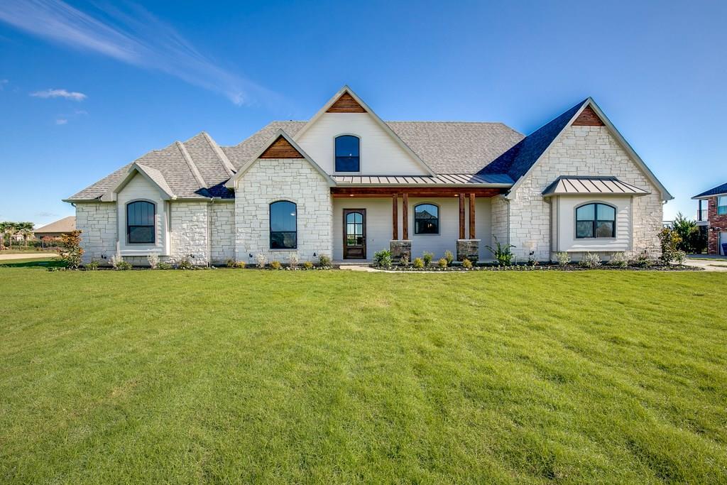 2605 Wincrest Drive - Photo 1