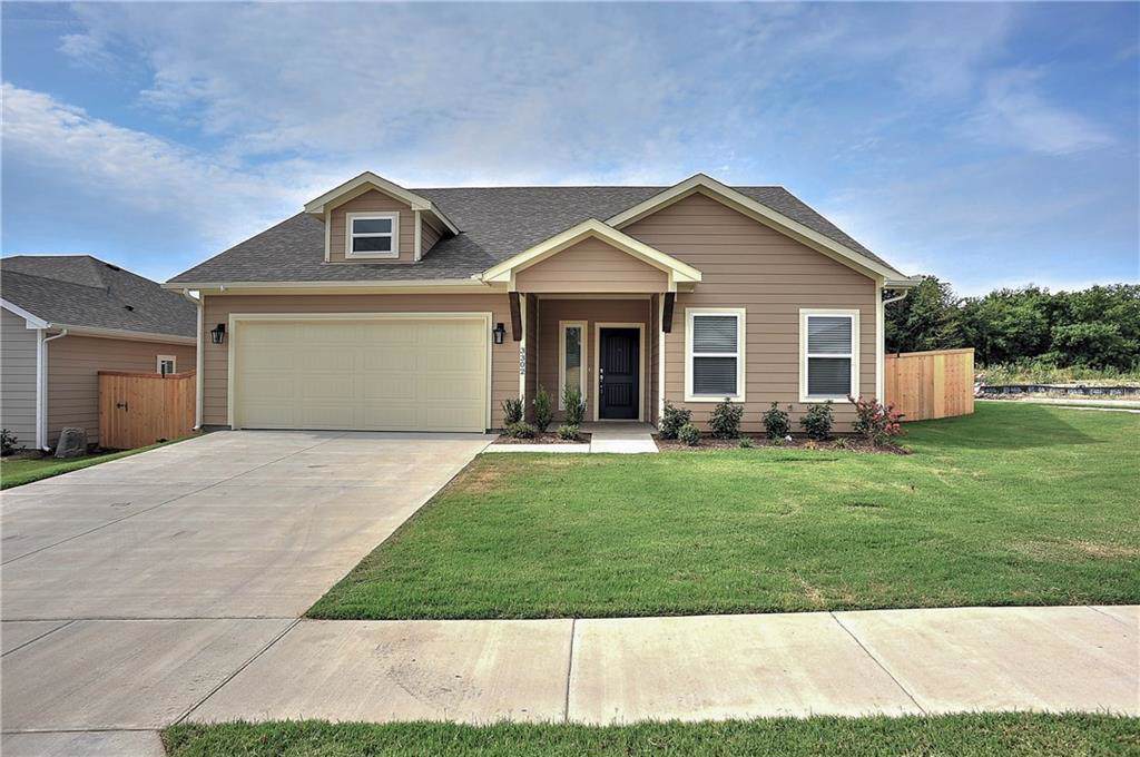 3302 Sweetwater Way - Photo 1