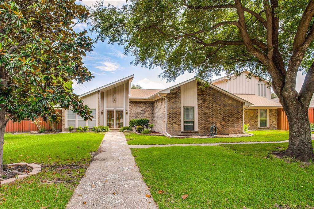 2100 Treehouse Lane - Photo 1