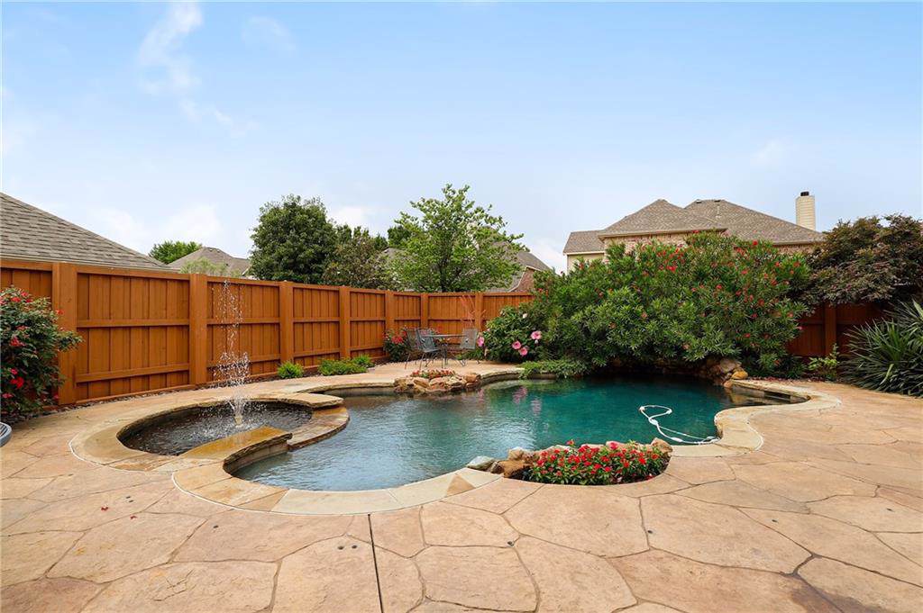 409 Mainsail Drive - Photo 1