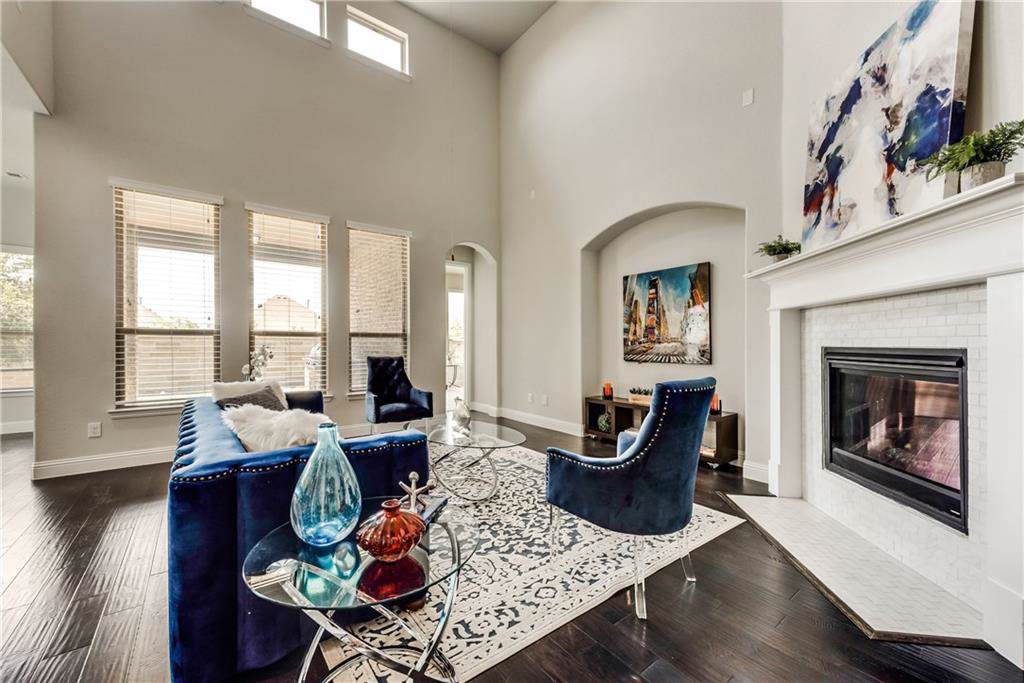 208 Village Creek Drive - Photo 1