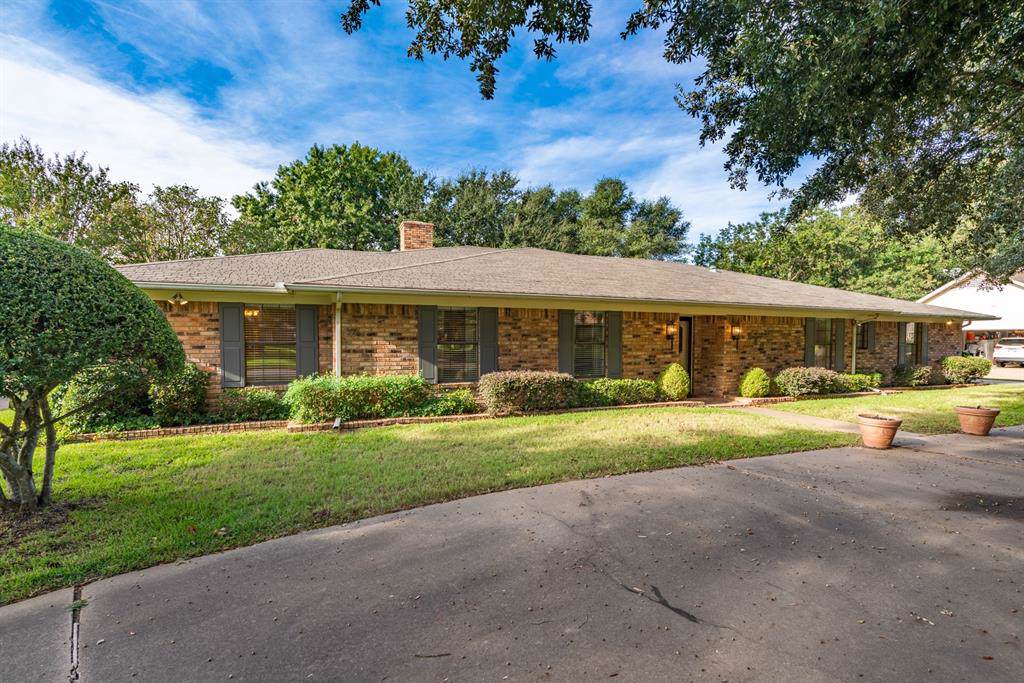 620 Beth Lane - Photo 1
