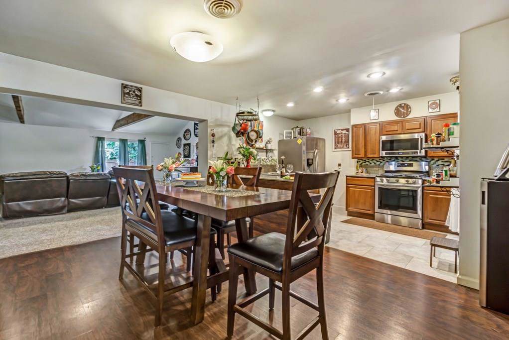 12123 Brisbane Avenue - Photo 1