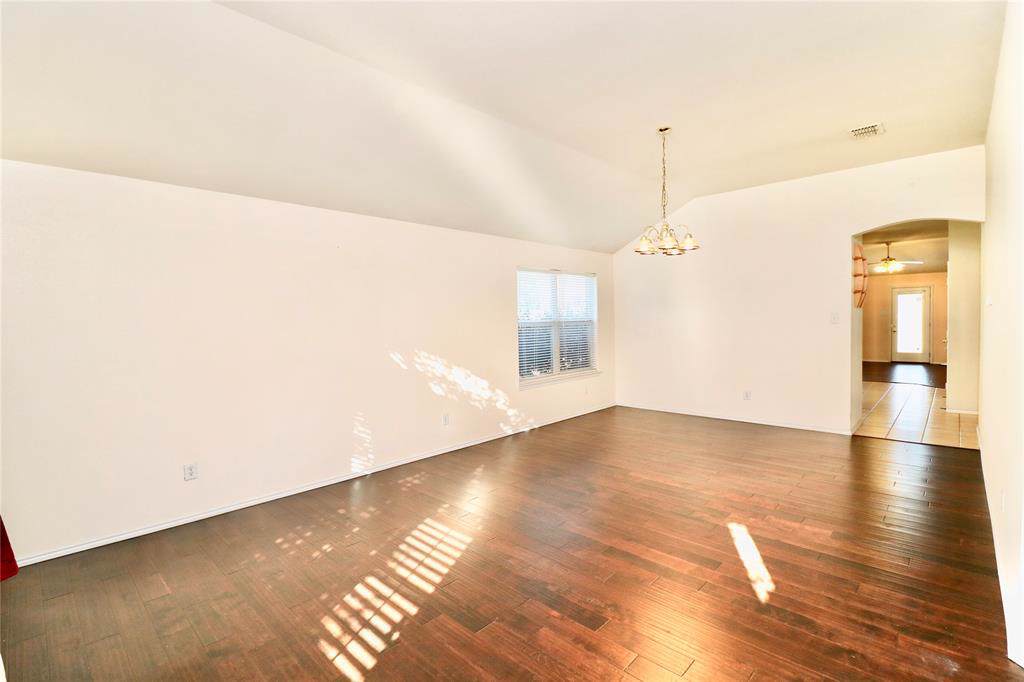 3909 Parks Court - Photo 1